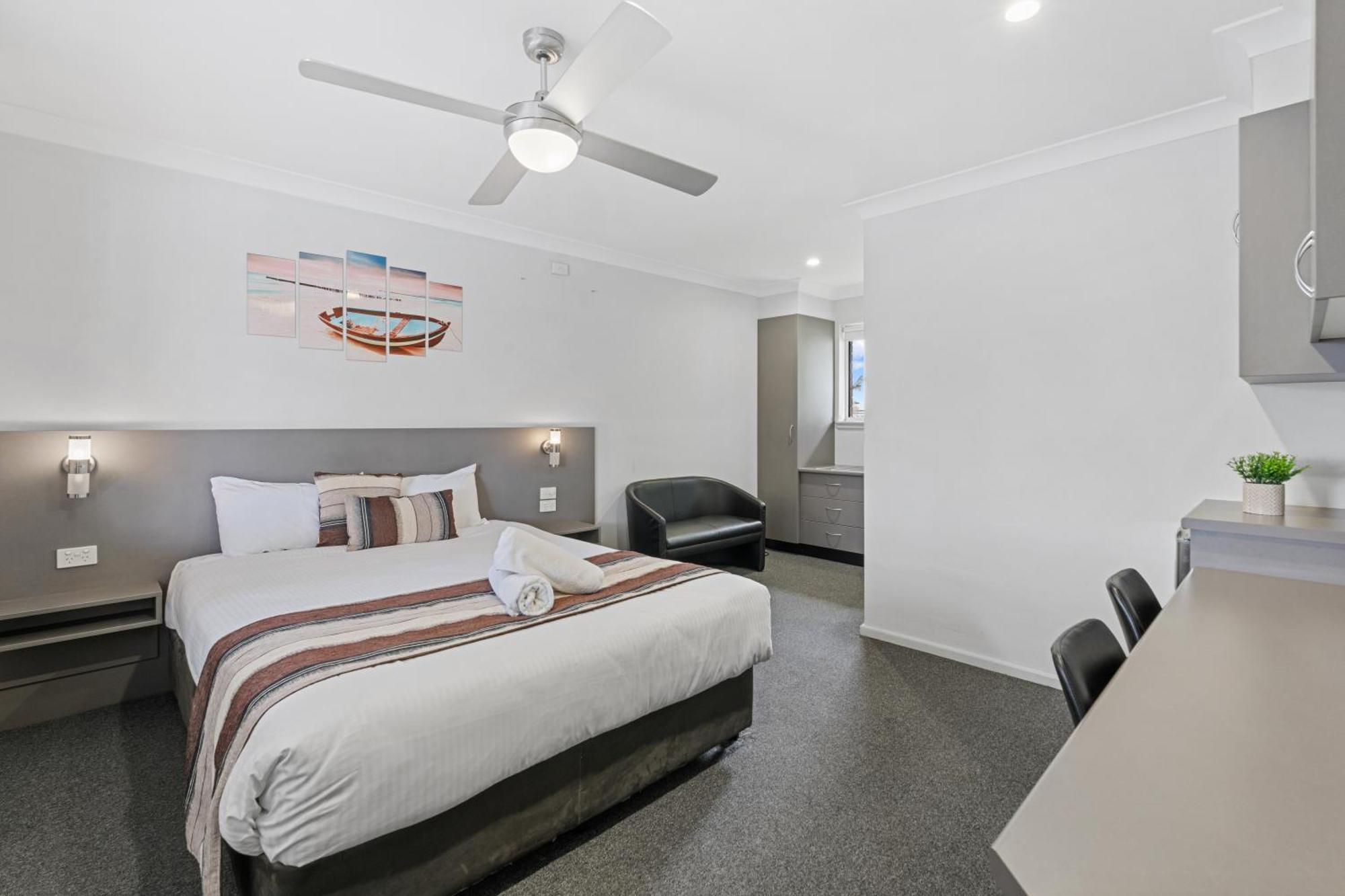 Econo Lodge Chaparral Motel באלינה מראה חיצוני תמונה