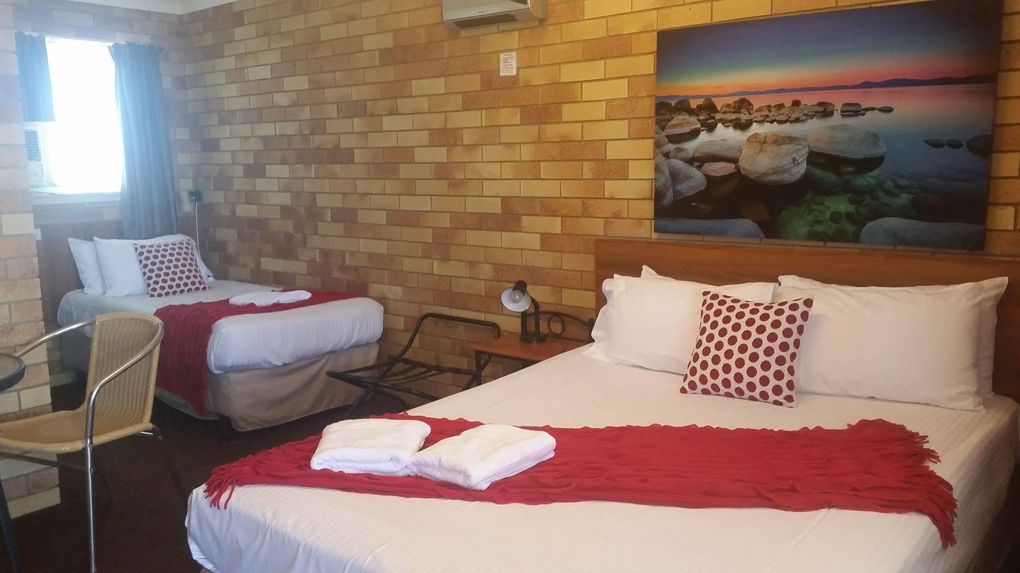 Econo Lodge Chaparral Motel באלינה מראה חיצוני תמונה