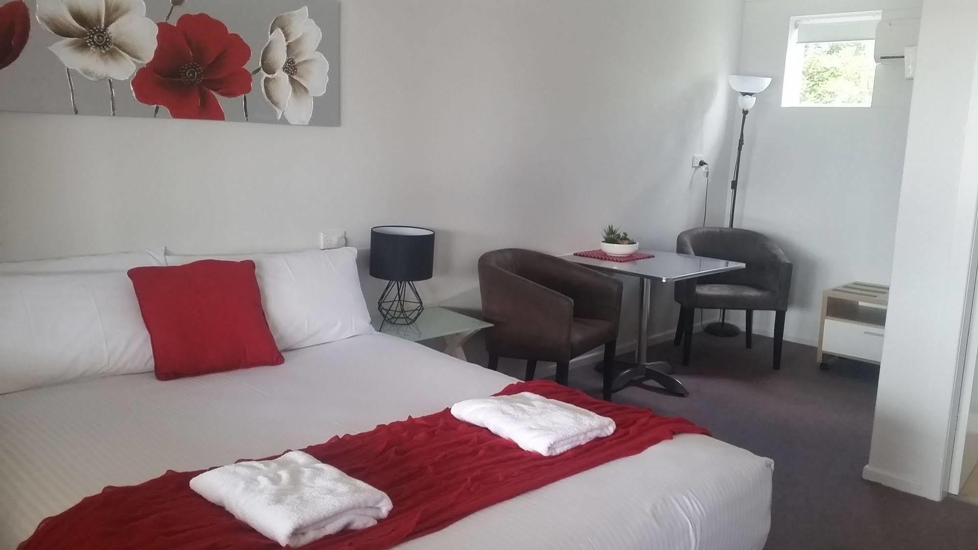 Econo Lodge Chaparral Motel באלינה מראה חיצוני תמונה