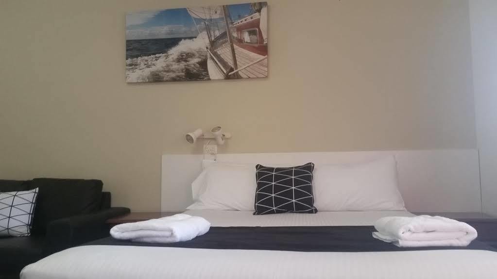 Econo Lodge Chaparral Motel באלינה מראה חיצוני תמונה